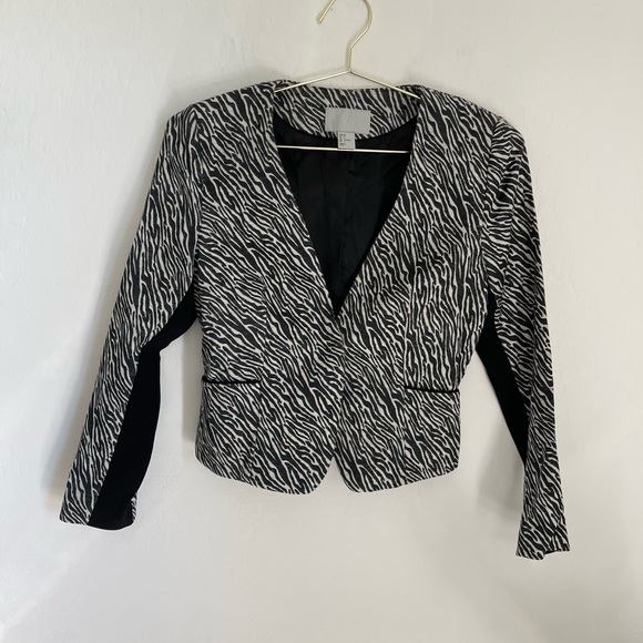 H&M Zebra Pattern 90s Y2K Style Cropped Blazer Size 6 - Picture 2 of 6